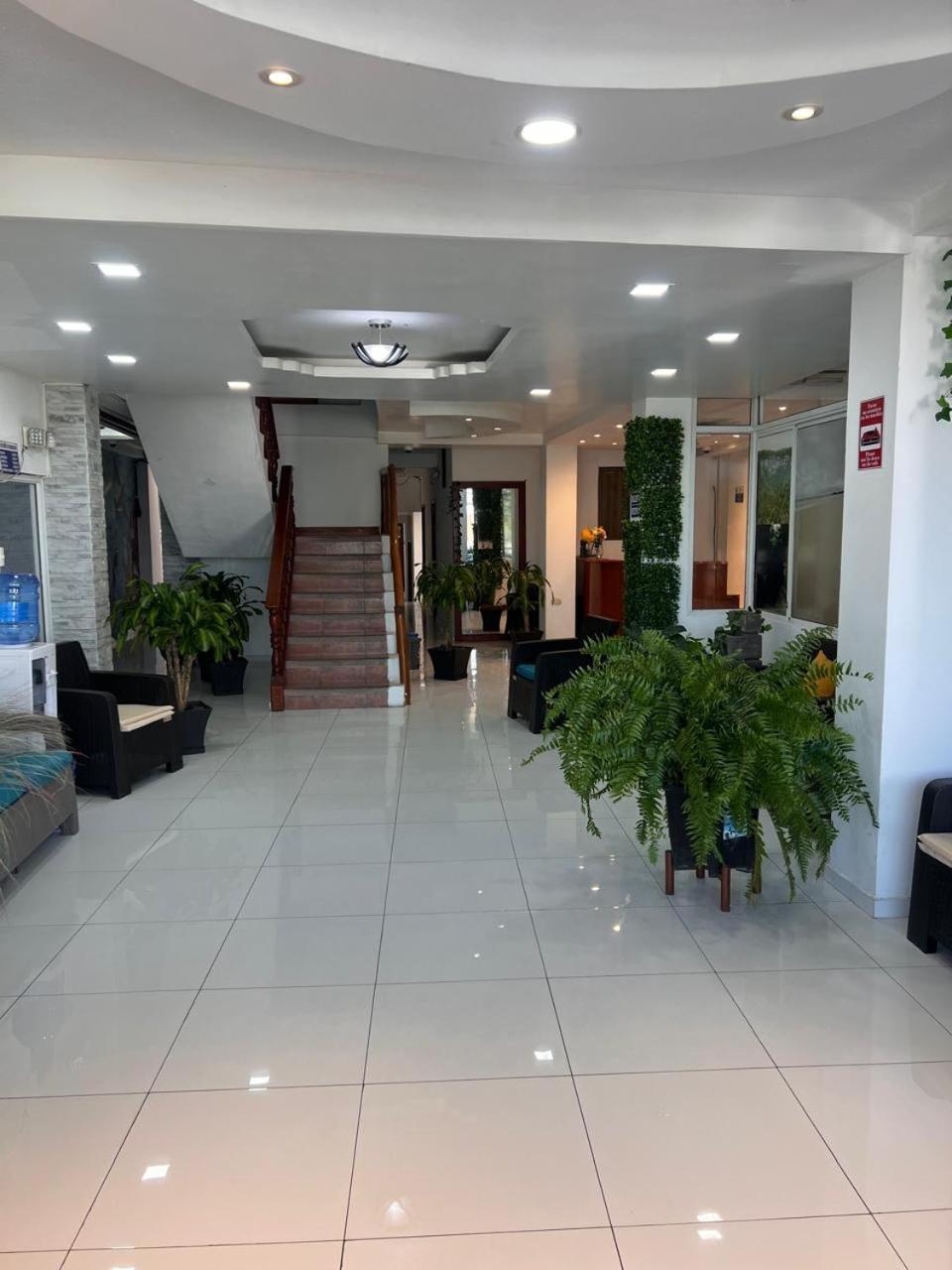 פורטו איורה Hostal Carliza מראה חיצוני תמונה