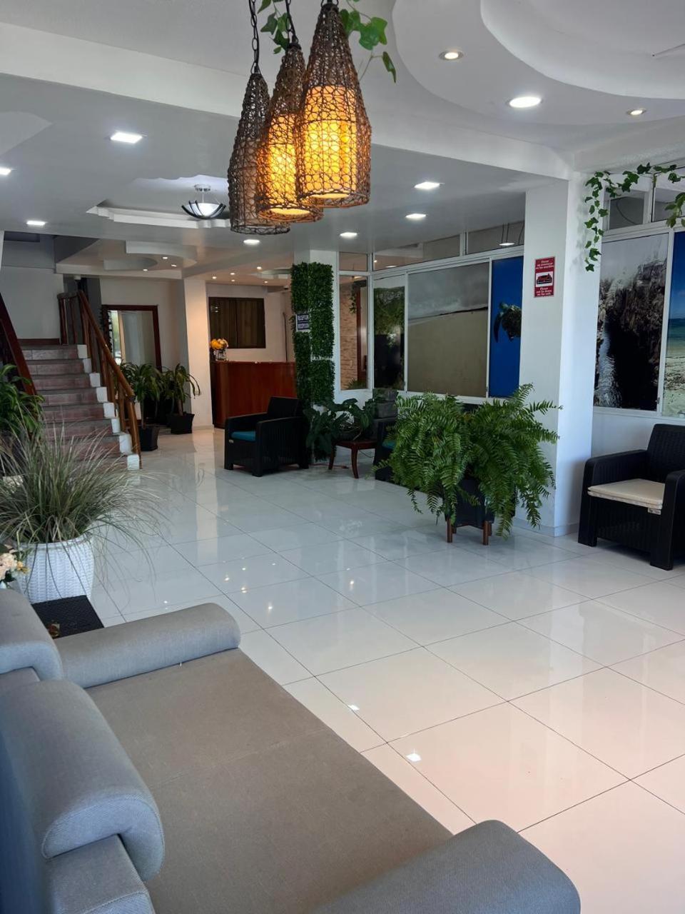 פורטו איורה Hostal Carliza מראה חיצוני תמונה